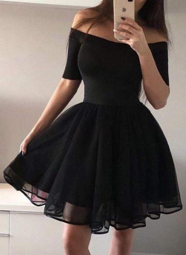 sukienki-na-studniowke-krotkie-czarne-92_3 Sukienki na studniówke krótkie czarne