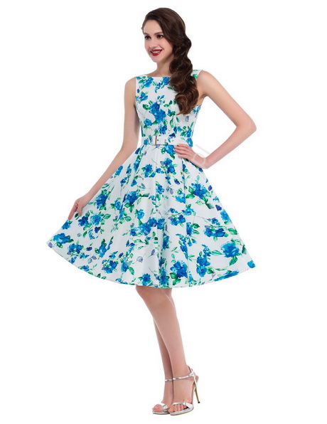 biaa-sukienka-w-niebieskie-kwiaty-07_8 Biała sukienka w niebieskie kwiaty