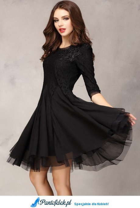 czarna-sukienka-z-rekawem-48_11 Czarna sukienka z rekawem