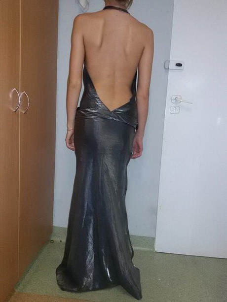 duga-suknia-z-odkrytymi-plecami-13_18 Długa suknia z odkrytymi plecami