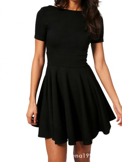 klasyczna-czarna-sukienka-48_6 Klasyczna czarna sukienka