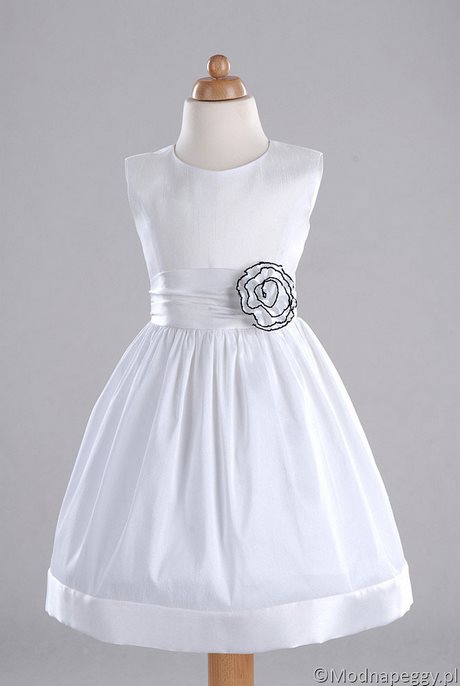 biala-sukieneczka-dla-dziewczynki-03_4 Biała sukieneczka dla dziewczynki