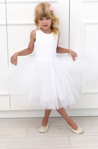 biala-tiulowa-sukienka-dla-dziewczynki-18_3 Biała tiulowa sukienka dla dziewczynki