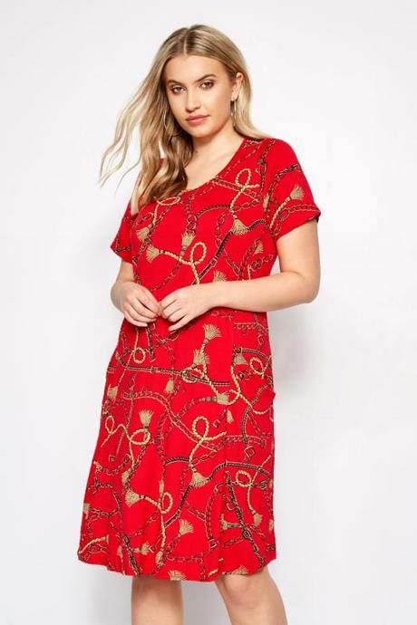 czerwona-sukienka-dla-puszystej-34 Czerwona sukienka dla puszystej