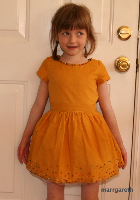 pomaranczowa-sukienka-dla-dziewczynki-62_4 Pomarańczowa sukienka dla dziewczynki