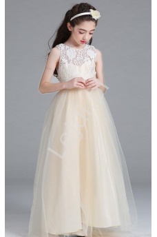 sukienki-biale-dziewczece-73_8 Sukienki białe dziewczęce