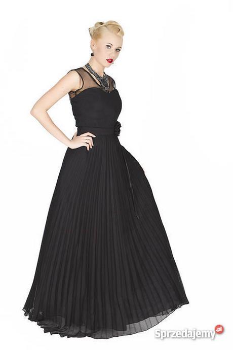 czarna-sukienka-plisowana-41_3 Czarna sukienka plisowana