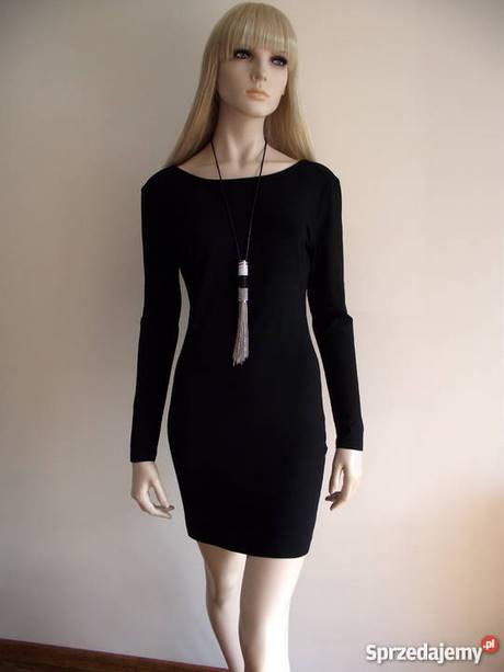 sukienka-mala-czarna-z-dlugim-rekawem-21_19 Sukienka mała czarna z długim rękawem