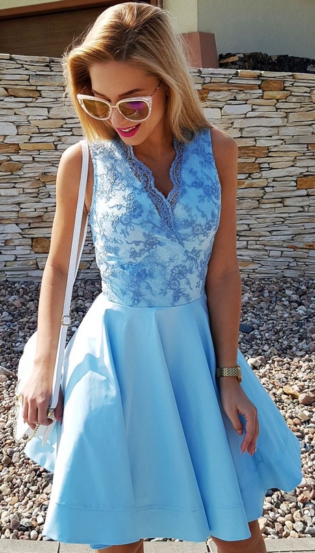 bkitne-sukienki-na-wesele-94_13 Błękitne sukienki na wesele