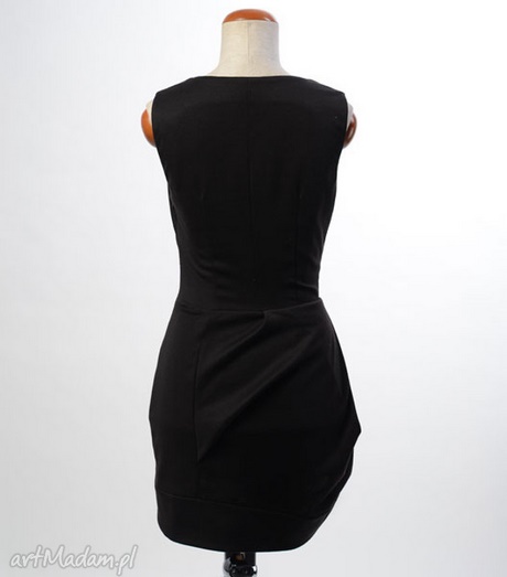 ekskluzywne-czarne-sukienki-62_16 Ekskluzywne czarne sukienki