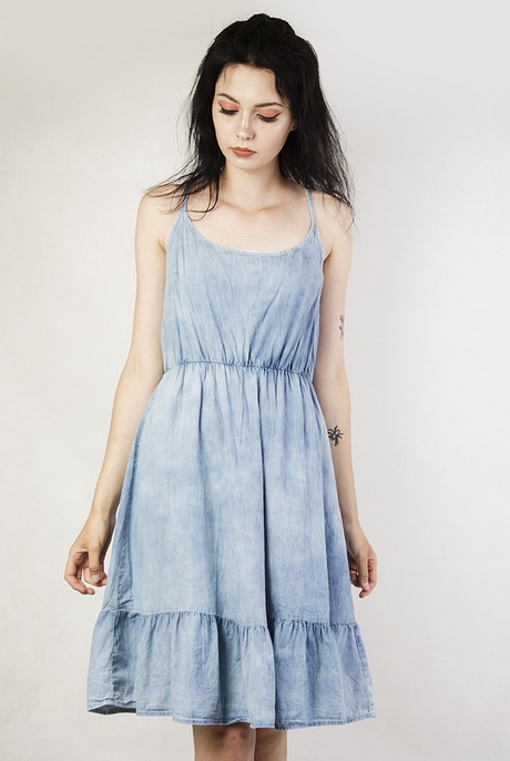 jasnoniebieska-sukienka-68_8 Jasnoniebieska sukienka