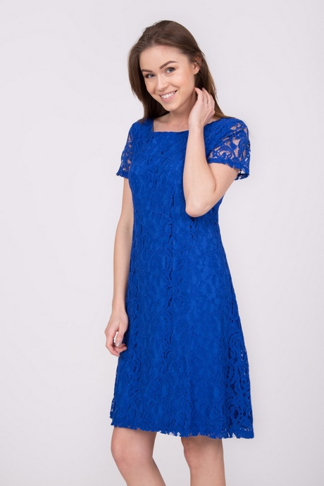 koronkowa-niebieska-sukienka-21_17 Koronkowa niebieska sukienka