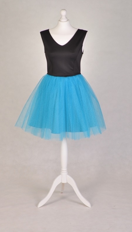 niebieska-sukienka-tiulowa-15_8 Niebieska sukienka tiulowa