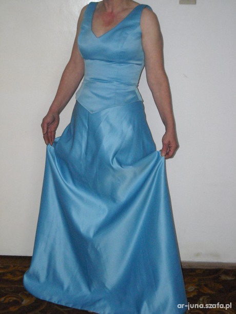 niebieska-suknia-balowa-05_3 Niebieska suknia balowa