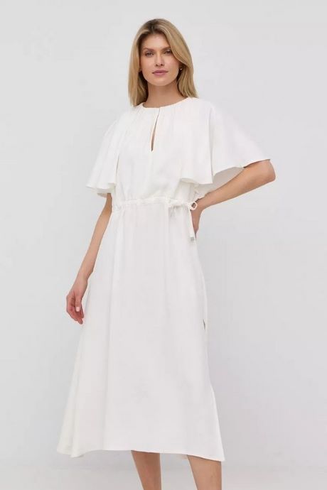 biala-sukienka-na-komunie-dla-mamy-10_5 Biała sukienka na komunię dla mamy
