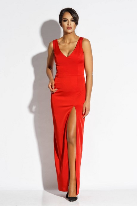 czerwona-suknia-z-rozporkiem-15_17 Czerwona suknia z rozporkiem