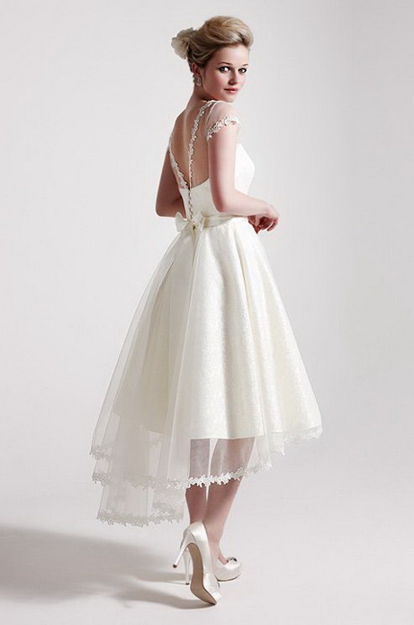 asymetryczna-suknia-lubna-09_15 Asymetryczna suknia ślubna