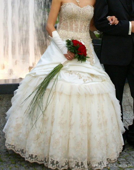 koronkowy-gorset-suknia-lubna-83_8 Koronkowy gorset suknia ślubna