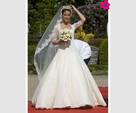 najadniejsza-suknia-lubna-na-wiecie-43_8 Najładniejsza suknia ślubna na świecie