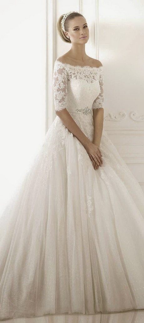 suknia-lubna-koronkowa-ksiniczka-72 Suknia ślubna koronkowa księżniczka