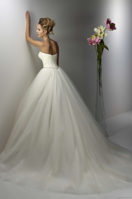 suknia-lubna-tiul-65_3 Suknia ślubna tiul