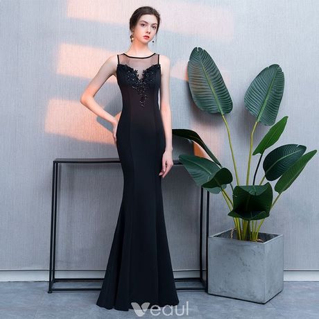czarne-sukienki-2019-65_10 Czarne sukienki 2019