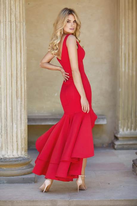 czerwona-sukienka-na-wesele-jakie-dodatki-16_15 Czerwona sukienka na wesele jakie dodatki