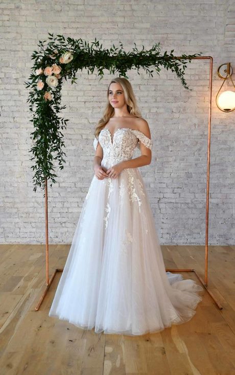kolekcja-sukien-slubnych-2022-45_16 Kolekcja sukien ślubnych 2022