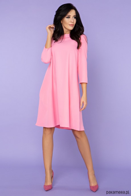 rozowe-sukienki-2022-64_9 Różowe sukienki 2022