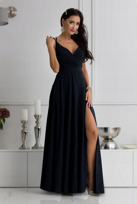 sukienki-na-studniowke-czarne-dlugie-22_2 Sukienki na studniówke czarne długie