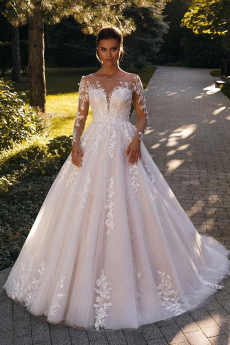 suknia-slubna-2022-ksiezniczka-92_14 Suknia ślubna 2022 księżniczka