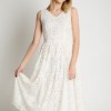 Białe sukienki na lato 2019