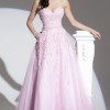 Różowa suknia balowa
