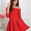 Sukienka koronkowa rozkloszowana czerwona