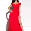 Dluga suknia czerwona