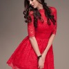 Koronkowa sukienka czerwona