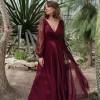Sukienki klasyczne 2022